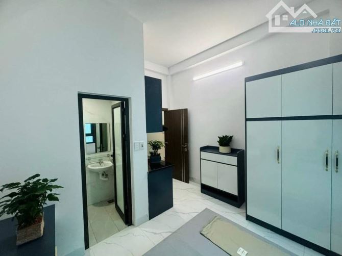 (Siêu phẩm) tòa apartment mặt hồ xây mới 64m2 x 8T x 19P tại Lê Quang Đạo. DT 1,25 tỷ/năm - 3