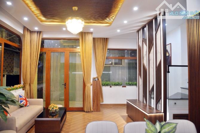 Kiệt ô tô Trần Cao Vân, nhà đẹp lung linh, 4 tầng 5PN, 88m2 nhỉnh 4 tỷ - 4