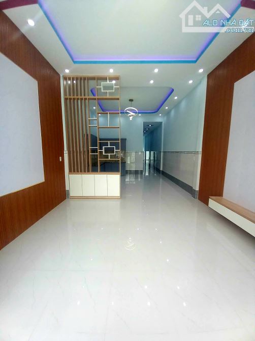 NHÀ NGAY KHU CÔNG NGHIỆP CẦU TRÀM 120M2 GIÁ 1 TỶ 7 - 5