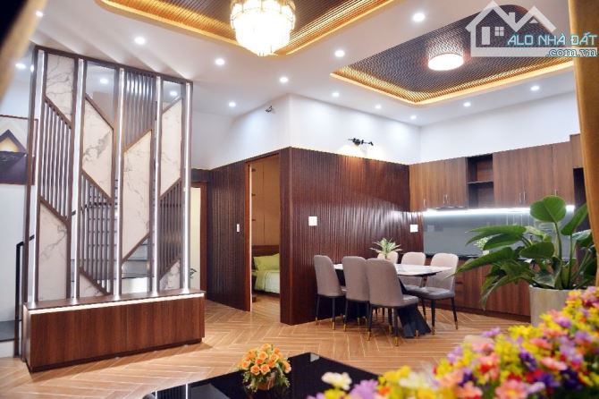 Kiệt ô tô Trần Cao Vân, nhà đẹp lung linh, 4 tầng 5PN, 88m2 nhỉnh 4 tỷ - 6