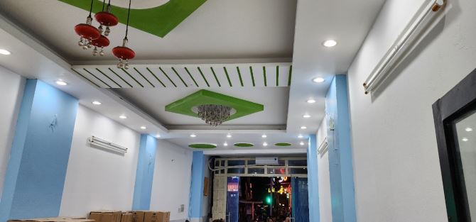 Bán nhà mặt tiền Nguyễn Thái Bình gần Siêu Thị 4,2mx18m 3 lầu giá tốt 17,5 tỷ