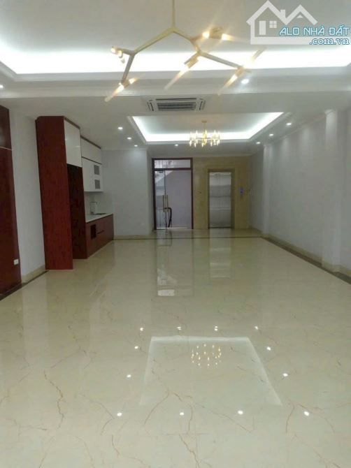 Cho thuê nhà Trung Yên, 90m2, 7 tầng, thang máy làm văn phòng, chuyên gia ở