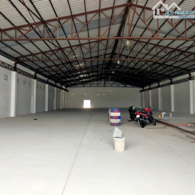 Cho thuê kho Tỉnh Lộ 10,Bình Tân diện tích tổng: 1.200m2, kho: 1.000m2 - 2