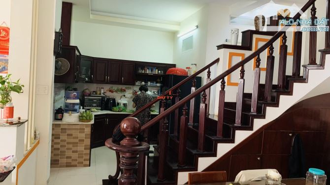 Nhà 3 tầng mặt tiền Hải Thượng Lãn Ông ngay CF Biệt Điện ngay Quảng Trường - 2