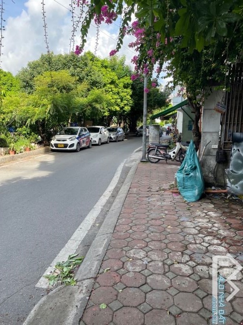 Bán nhà cấp 4 "553" giải phóng, 128m, MT 5m, Giá 20.2 tỉ - 3