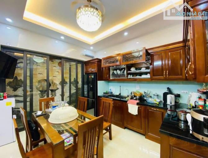 Cực hiếm, Phú Diễn 65m 2 ô tô tránh, kinh doanh 4 tầng, giá 9.5 tỷ - 3