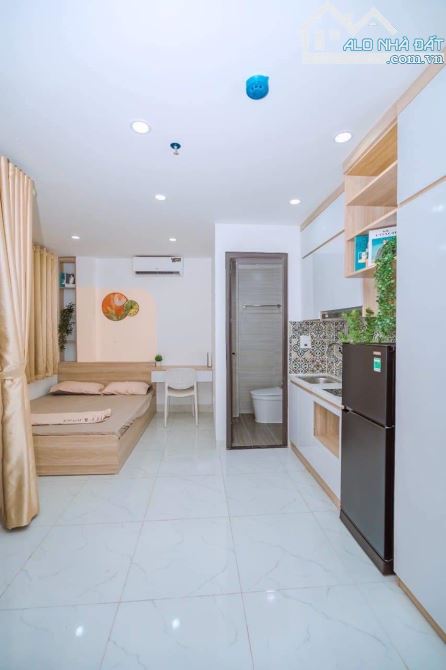 Tòa CHDV cao cấp Dịch Vọng, Cầu Giấy 60m2 7T MT 12m Tổng 15P studio full Dòng tiền 90tr/th - 4