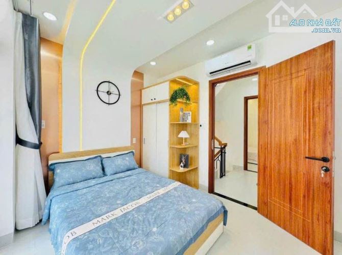 Khu vực trung tâm Quận 1_ Nhà Mặt tiền đường Nguyễn Phi Khanh BÁN🔈 Dt: 52.2m2/ 6 tỷ 780💵 - 4