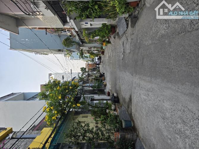 Nhà hẻm thông xe hơi 6m Thạch Lam 4x13 4 tầng , 6.4 tỷ - 4