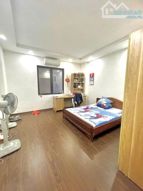 BÁN NHÀ NGÕ NÔNG GẦN PHỐ 12 TỶ 60m 5 TẦNG MT 4m 2 THOÁNG TRƯỚC SAU HOÀNG HOA THÁM BA ĐÌNH - 5