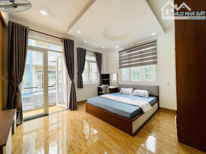 Kẹt tiền bán nhà 50m2 Thoại Ngọc Hầu,Tân Phú giá 2 tỷ150. Gần cấp 1 Phan Chu Trinh,hẻm 6m - 5