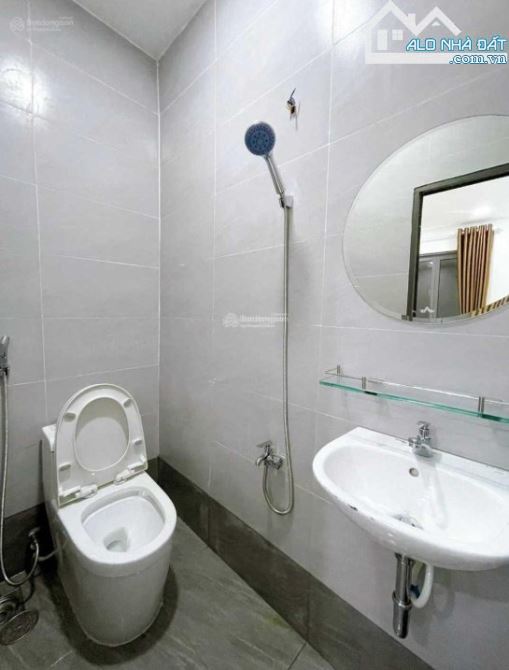 Bán nhà đang cho thuê 12 triệu/th ngay Tạ Quang Bửu, Q8. Giá: 2.3 tỷ/62m2, sổ riêng - 6