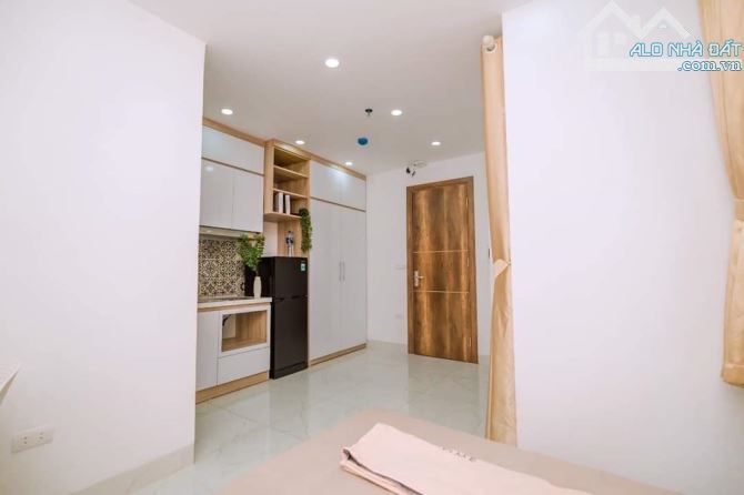 Tòa CHDV cao cấp Dịch Vọng, Cầu Giấy 60m2 7T MT 12m Tổng 15P studio full Dòng tiền 90tr/th - 7