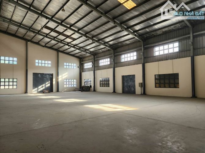 * Cho thuê kho xưởng*1.660m2 trong KCN Cát Lái, Quận 2 - 7