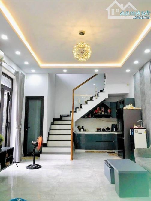 Nhà 4 tầng Nguyễn Tuân Khu Vip Xuân Phú chỉ 2,8 tỷ. Phù hợp làm Homestay..🔥🔥