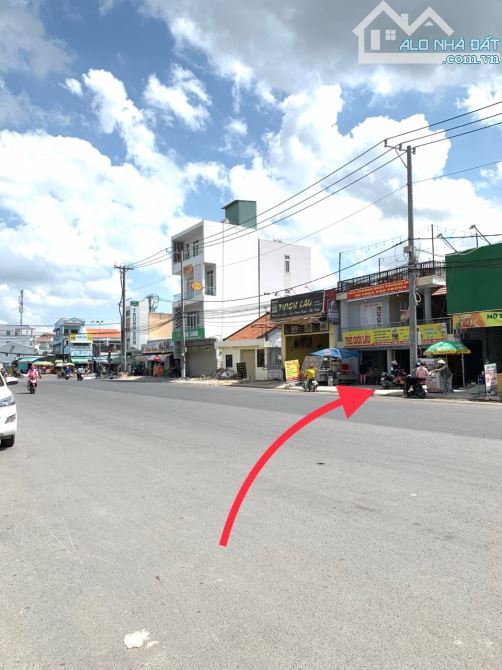 Cho thuê nhà mặt tiền Trần Hoàng Na (Cách 30/4: 50m), DT: 10m x 38.64m