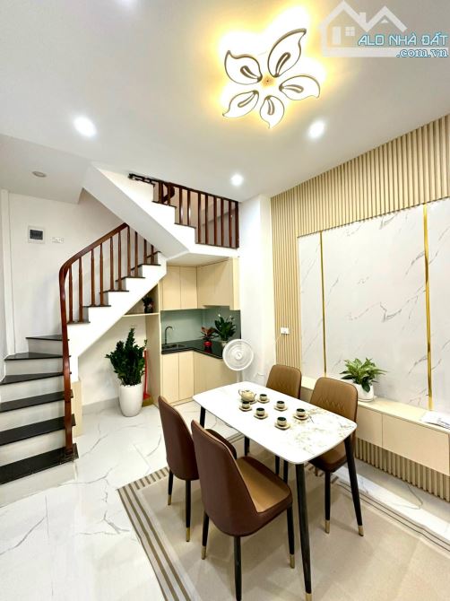 38.26.9 Chợ Khâm Thiên 15m2 - 4T - mặt tiền 3m 2.48 tỷ