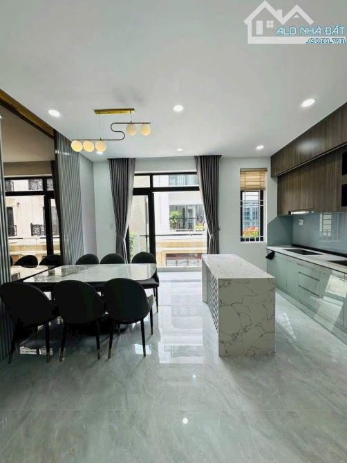 Bán Nhà Mặt Tiền 150m2 Nhỉnh 10 Tỷ Phan Huy Ích P12 Gò Vấp