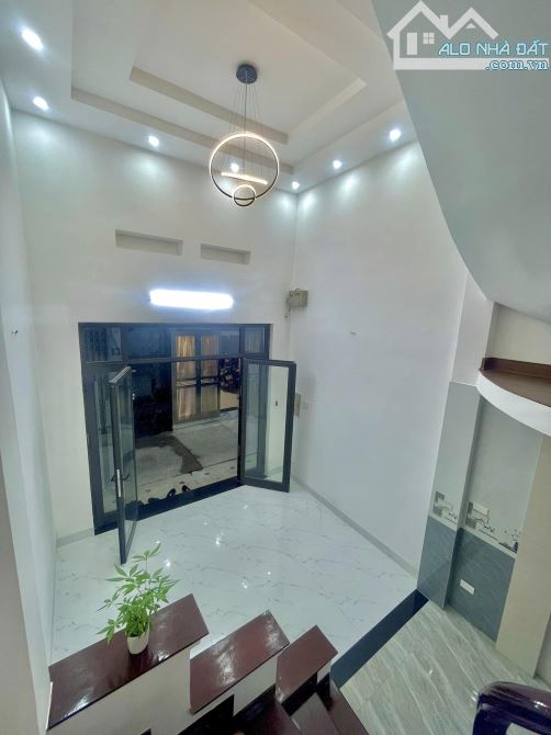 DUPLEX BÙI XƯƠNG TRẠCH- THANH XUÂN- 34M2- FULL NỘI THẤT- Ô TÔ QUA NHÀ - GIÁ 7,4 TỶ - 10