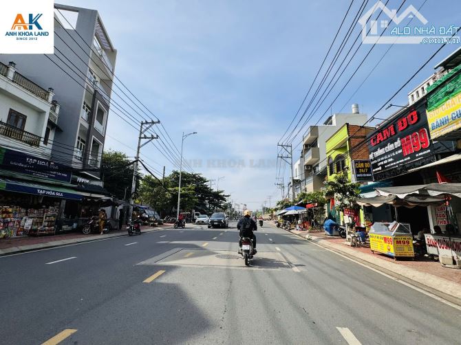 Ngộp bank 7 tỷ- Bán nhà ngay BVĐK Thủ Đức gần Ga Metro Xa lộ Hà Nội 283m2 (9.7x27) HXH - 1