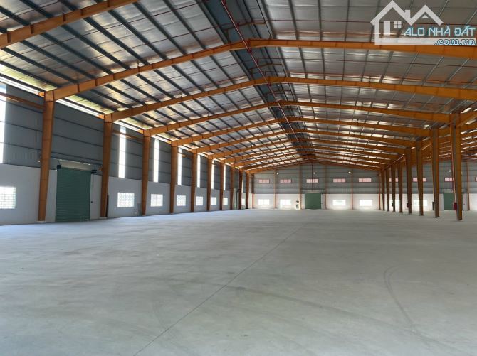 Cho thuê nhà xưởng 6000 m2 KCN Đức Hòa, Long An - 1