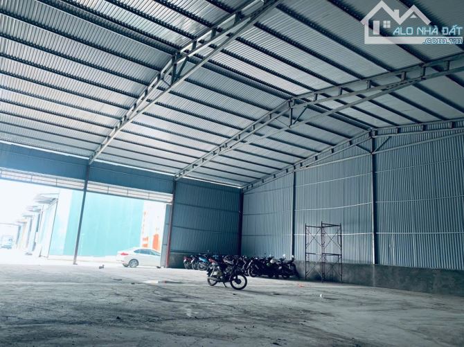 Cho thuê kho 600m2 km12 Đại Lộ Thăng Long - 1