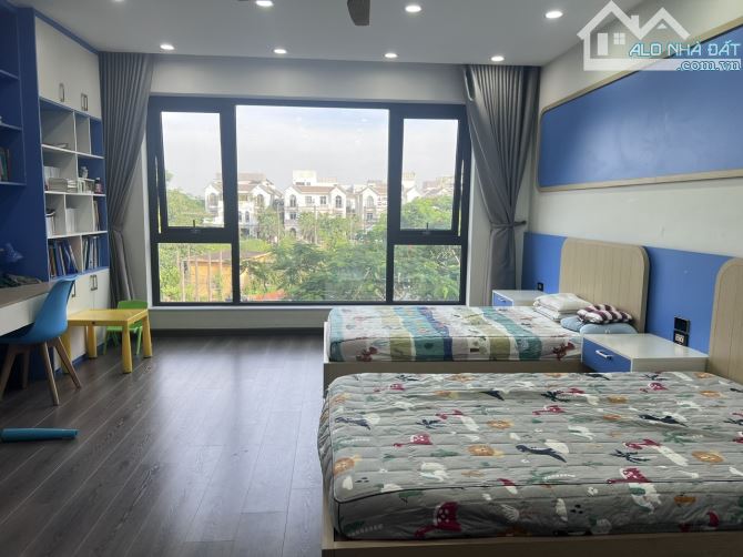 Bán nhà 6 tầng, view vườn hoa, DT 80m2 khu đấu giá Việt Hưng, Long Biên, có thang máy xịn. - 1