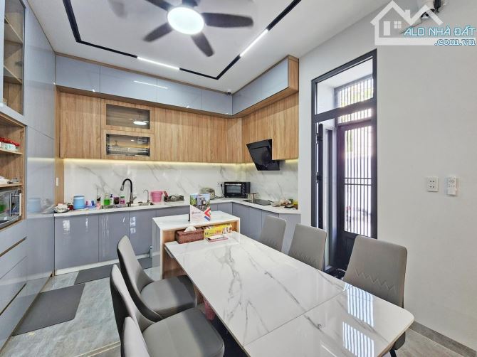 CHDV 8 PHÒNG, THU NHẬP 45TR/THÁNG - HOÀNG HOA THÁM P7 BÌNH THẠNH - 4X19M, NHÀ 4 TẤM - 1