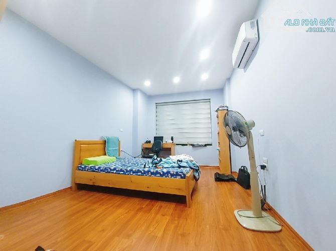 🏡 BÁN NHÀ ĐẸP - ĐƯỜNG LÁNG - DÂN XÂY CHẮC CHẮN - KHUNG CỘT VỮNG CHÃI - NGÕ 2.5M - 2