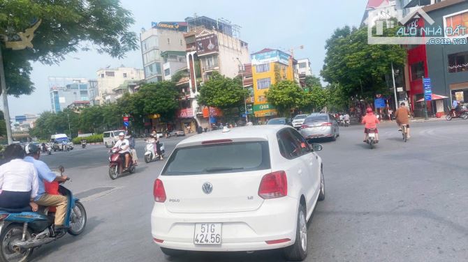 NHÀ ĐẸP NGUYỄN SƠN 55M, 5T, NỞ HẬU, FULL NỘI THẤT, Ô TÔ NGỦ TRONG NHÀ, THÔNG CÁC NGẢ. - 2