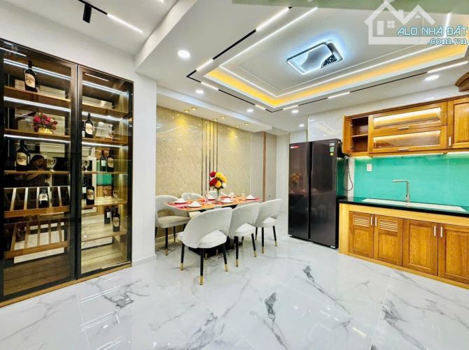 Siêu phẩm 2 lầu 58,5m2 ngay Nguyễn Oanh, Gò Vấp. Giá: 2 Tỷ 750. SHR, tiện di chuyển - 3