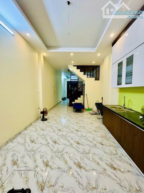 Bán nhà Minh Khai 54m2, 5 tầng, dòng tiền ổn định, nhỉnh 7tỷ - 3