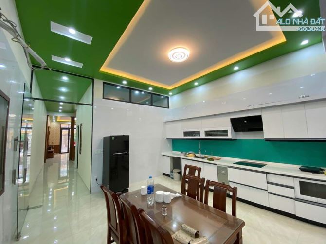 🌻Bán nhà 3,5 tầng 125m2 tại Trang Quan, An Đồng AD. Mặt đường thông 12m - 4