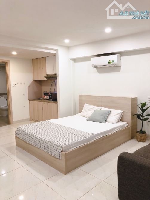 Bán Tòa CHDV Bạch Đằng P2 Bình Thạnh DT 7,5x18m hầm 6 tầng HĐT 130tr/th giá 30 tỷ - 4