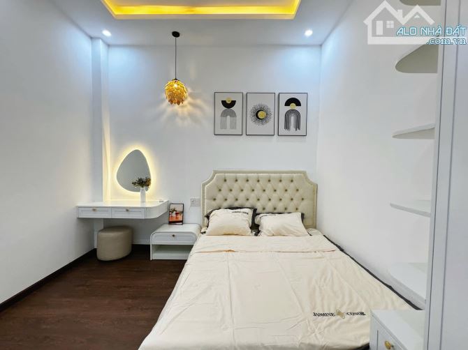 Bán Nhà 2 Tầng Đẹp Mặt Tiền Đường 5m5 Hoà Minh 14 , Có Đầy Đủ Nội Thất , Giá Rất Hợp Lý - 5