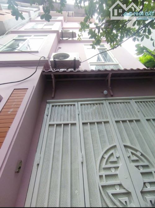 Siêu phẩm chỉ có ở Hoàng Cầu-lô góc-gần phố-gần ô tô đỗ-DT 63m2-giá 13 tỷ x - 5