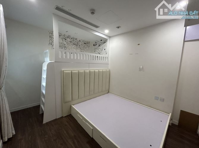 BÁN CHUNG CƯ SUNSHINE CITY - 98M 3 PN 2WC - CĂN GÓC - FULL NỘI THẤT - 6,X TỶ TL - 6