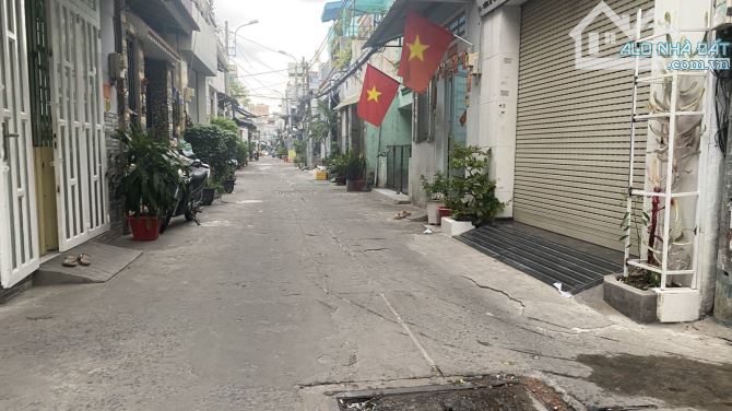 Bán gấp Phùng Chí Kiên-Tân Phú 1 sẹc 4 tầng 40M -HXH thông SHR -KQH 4.X tỷ (TL) - 6