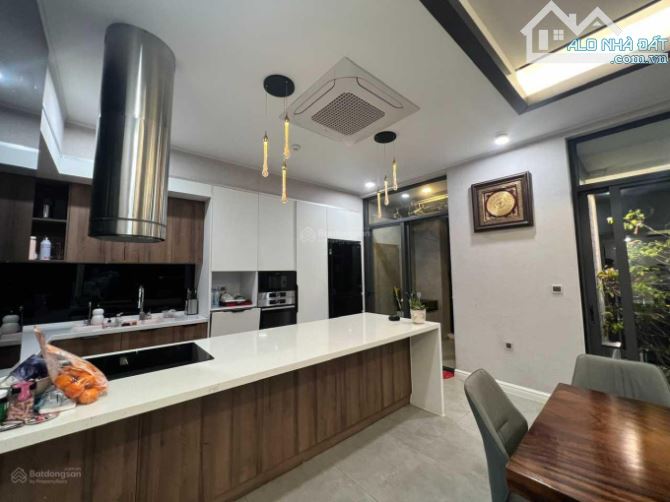 ( Penthouse + Duplex ) Sun Square - Ngã tư Lê Đức Thọ - Hàm Nghi. 440m2 - 28.5 Tỷ - 7