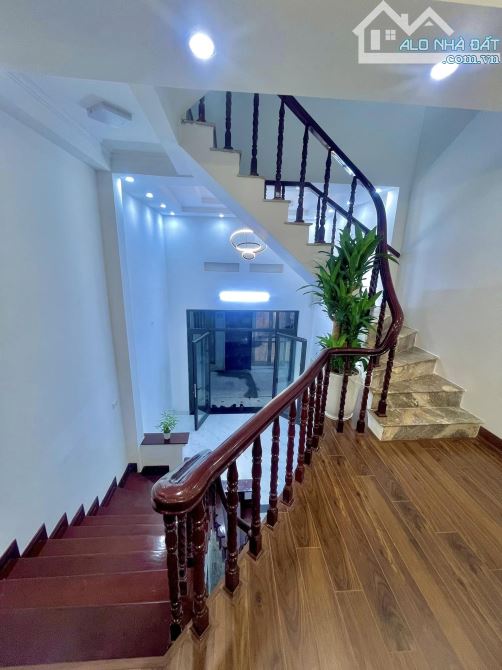 DUPLEX BÙI XƯƠNG TRẠCH- THANH XUÂN- 34M2- FULL NỘI THẤT- Ô TÔ QUA NHÀ - GIÁ 7,4 TỶ - 9