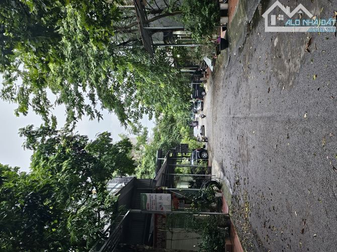 C,C, ba,n nhà C4 khu Dịch  Vụ Trang  Hạ P Đông Nguyền BN , 70m2 hơn 3 tỷ