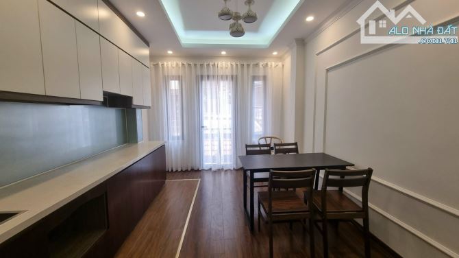 NHÀ PHÂN LÔ PHỐ NGUYỄN HOÀNG, 40M2*6T*4M GIÁ 8.8 TỶ, GARA OTO, Ô CHỜ THANG MÁY, Ở & KDOANH - 10