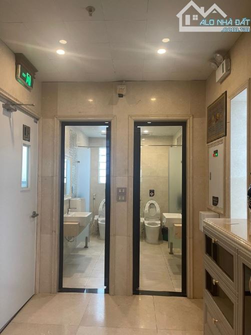 Nhà mặt phố Tân Mai, quận Hoàng Mai, DTMB 288m2, MT 10m, 9 tầng thang máy. Giá 119 tỷ - 2
