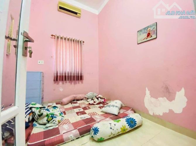 Bán nhà cấp 4, 100m2, SHR thổ cư, đường xe tải, gần chợ nhỏ và sân banh ( P.Tân Hiệp ) - 2