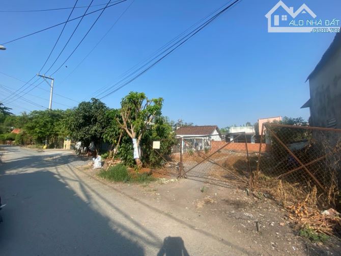 Bán đất xã Tân Thạnh Đông Củ Chi, cách đường Tỉnh Lộ 15 chỉ 100m, 8x25m, 197m2 thổ cư 100% - 2