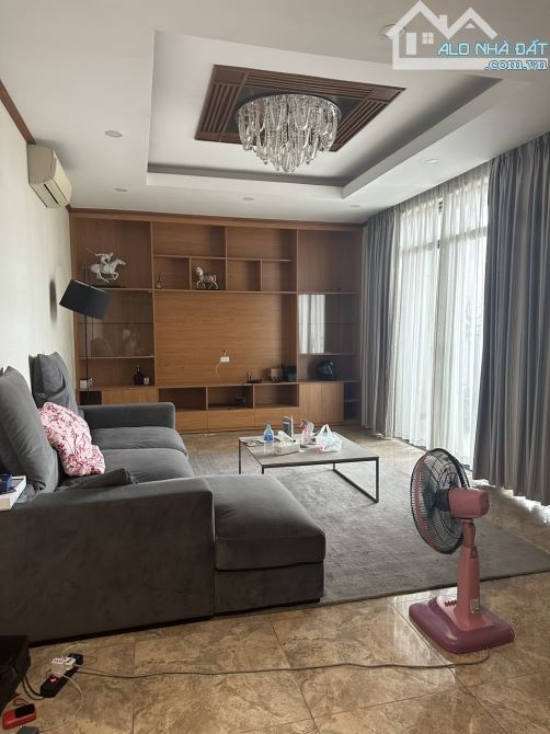 BÁN CĂN PENTHOUSE CHƯNG CƯ GP BUILDING 170 ĐÊ LA THÀNH - 196M2 CHỈ 1X TỶ - 3