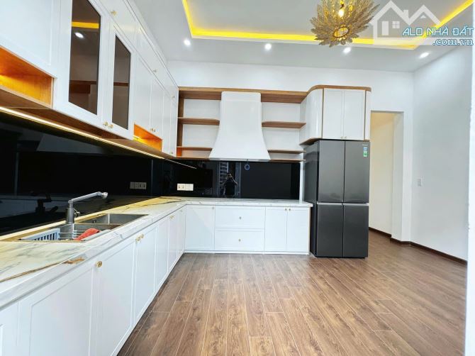 Bán Nhà 2 tầng mặt tiền Hòa Minh 14, Liên Chiểu, Đà Nẵng. Nhà đẹp vị trí Vip nhỉnh 4 tỷ - 3