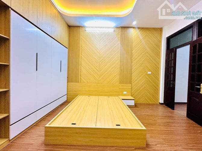 KIM MÃ THƯỢNG-HIẾM-NHÀ ĐẸP-DÂN TRÍ CAO-NGÕ THÔNG-61M2 GIÁ 8.25TỶ CÓ TL - 3