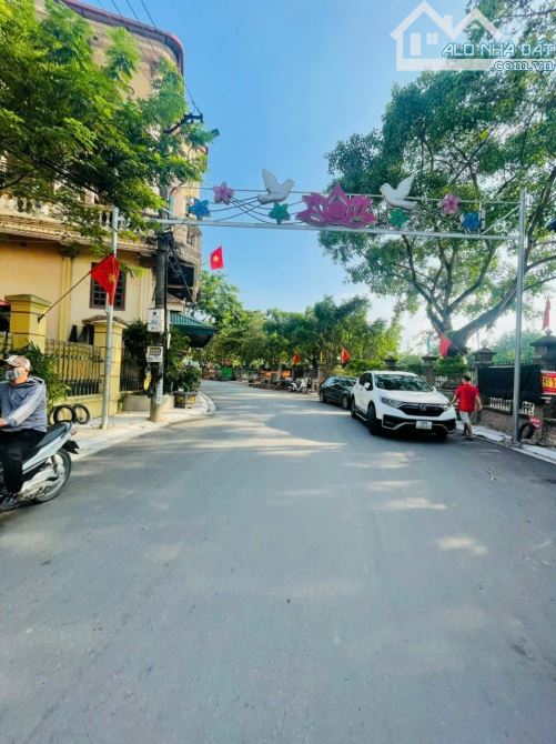 C,C, ba,n nhà C4 khu Dịch  Vụ Trang  Hạ P Đông Nguyền BN , 70m2 hơn 3 tỷ - 4