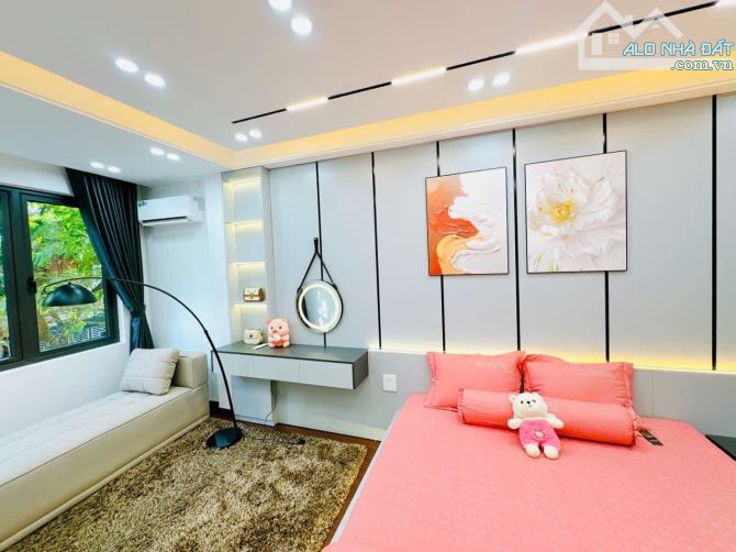 NHÀ ĐẸP KIẾN HƯNG - HÀ ĐÔNG - 40M - 5T - PL - OTO - KD - CHỈ 8 TỶ. - 4
